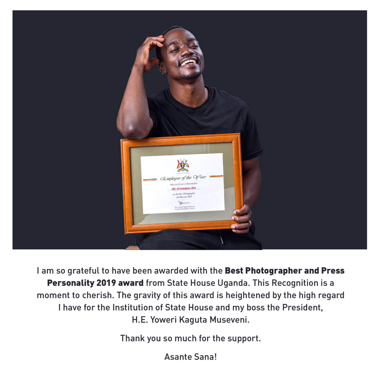Abu Mwesigwa receiving Best Photographer award